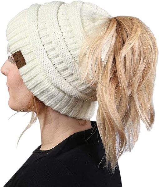 BEANIEHUT капа во акција